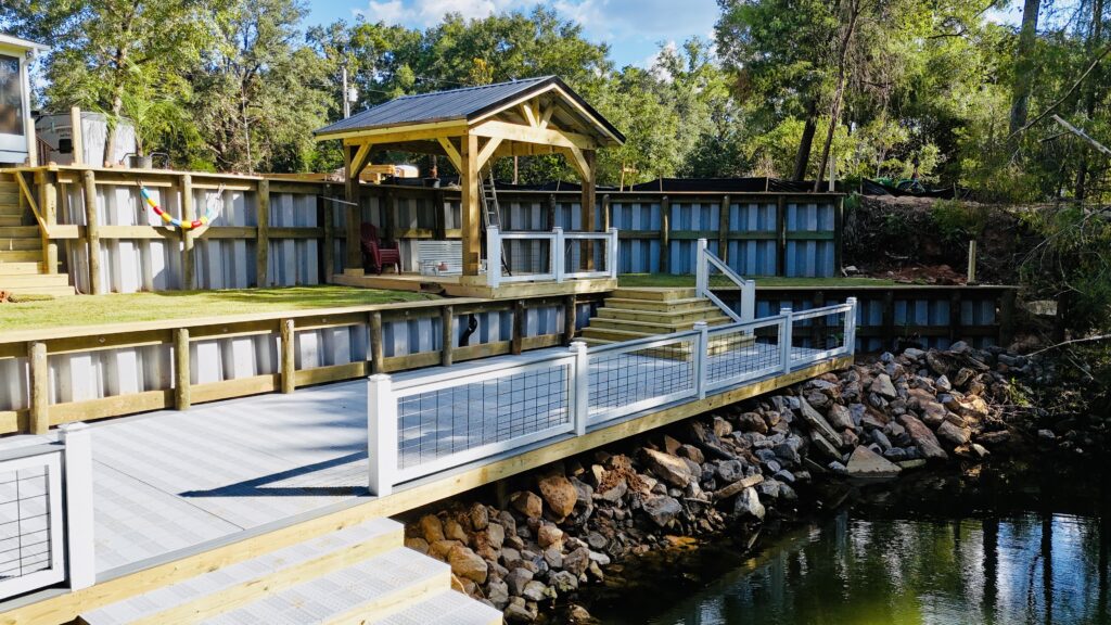 Flow through decking for kayaks